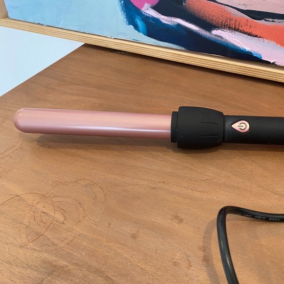 Foxybae curling wand - Good as new - Picture 2 of 3